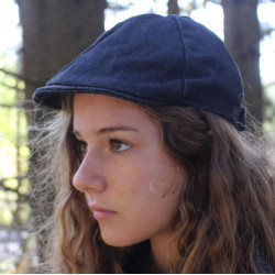 casquette-plate-jean-bleu-arlekincreation