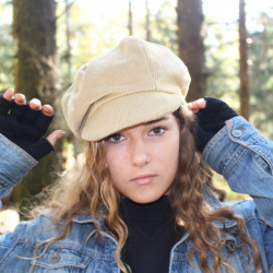 casquette-gavroche-beige-velours-côtelé-1-arlekincreation